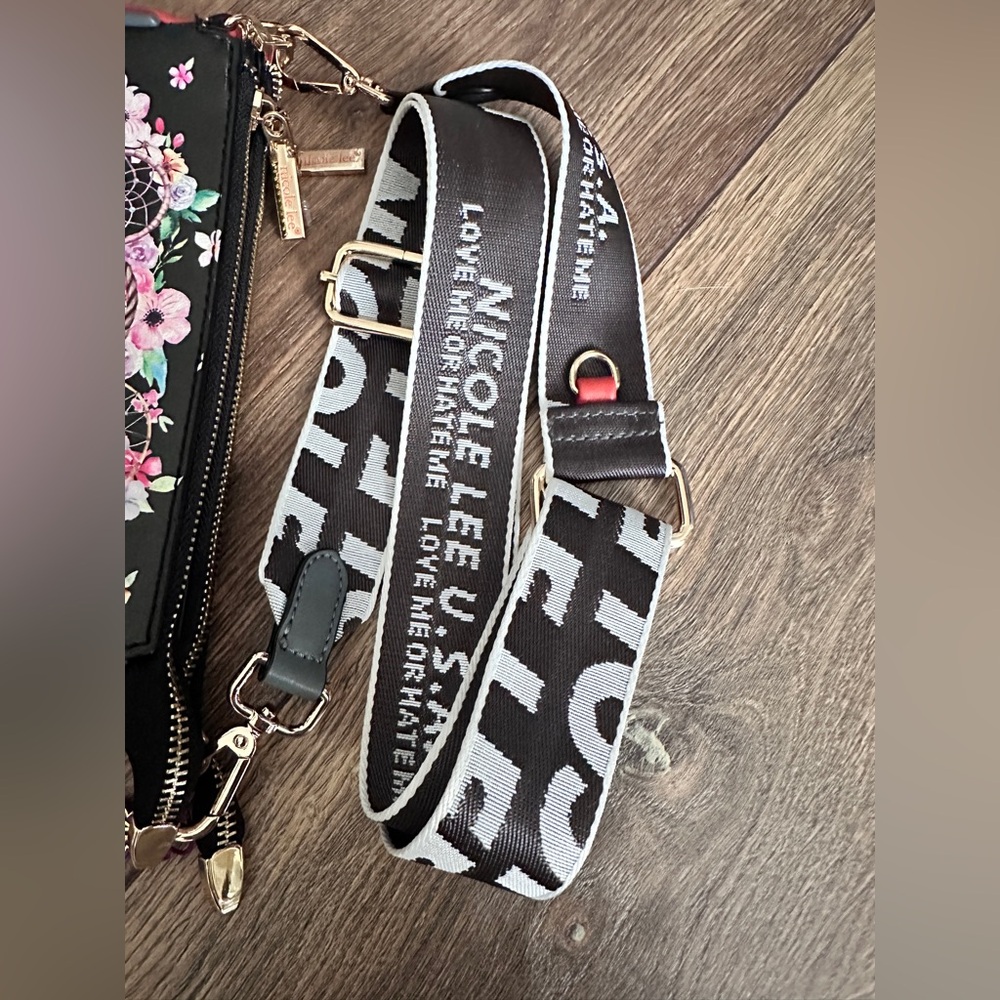 Nicole Lee Dream of All Colors Versatile 2-in-1 Crossbody Vegan Leather Purse - Picture 13 of 13